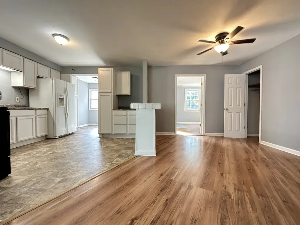 496 Louisiana Avenue Clarksville TN 37042