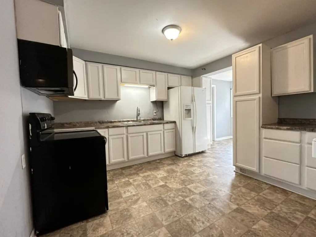 496 Louisiana Avenue Clarksville TN 37042