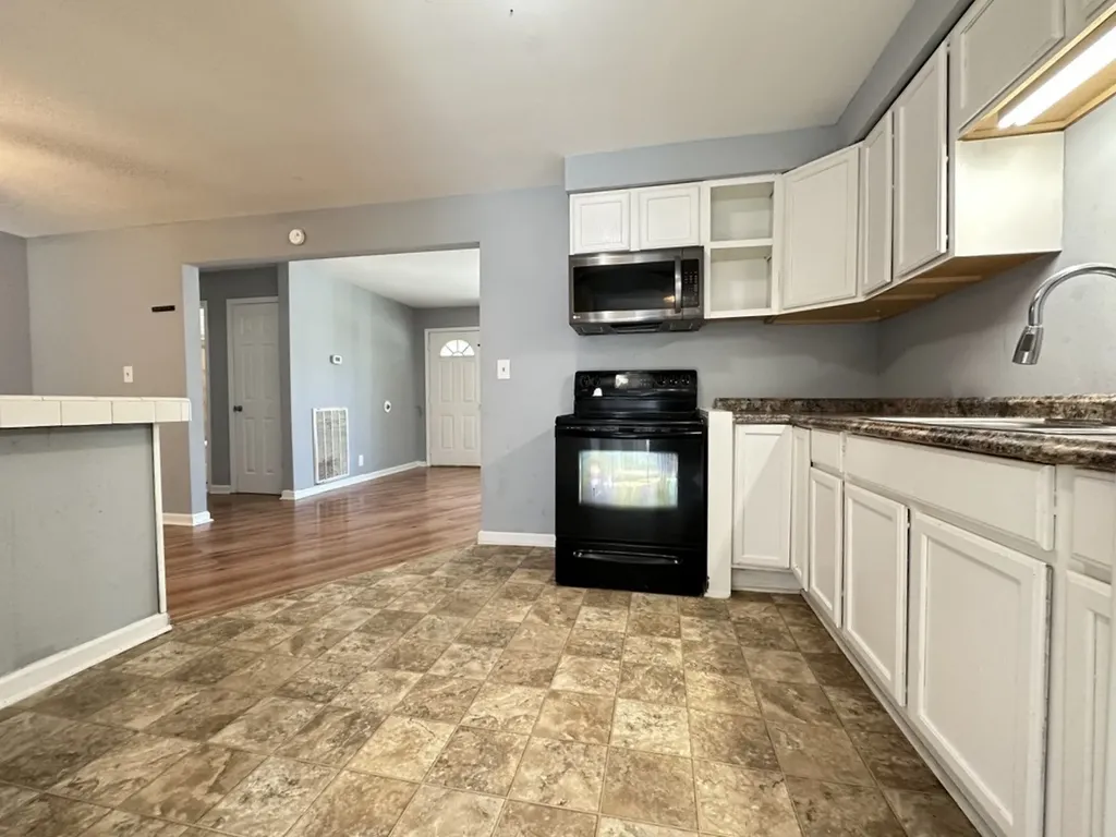 496 Louisiana Avenue Clarksville TN 37042