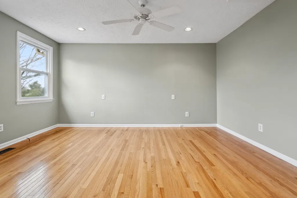 195 Cherokee Road Hendersonville TN 37075
