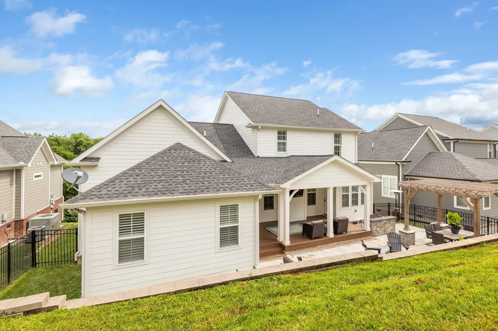 212 Rich Circle Franklin TN 37064