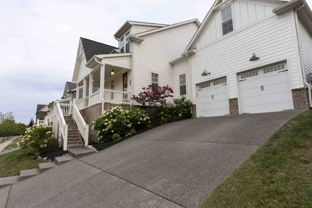 212 Rich Circle Franklin TN 37064