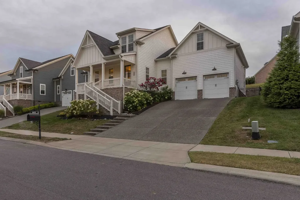 212 Rich Circle Franklin TN 37064