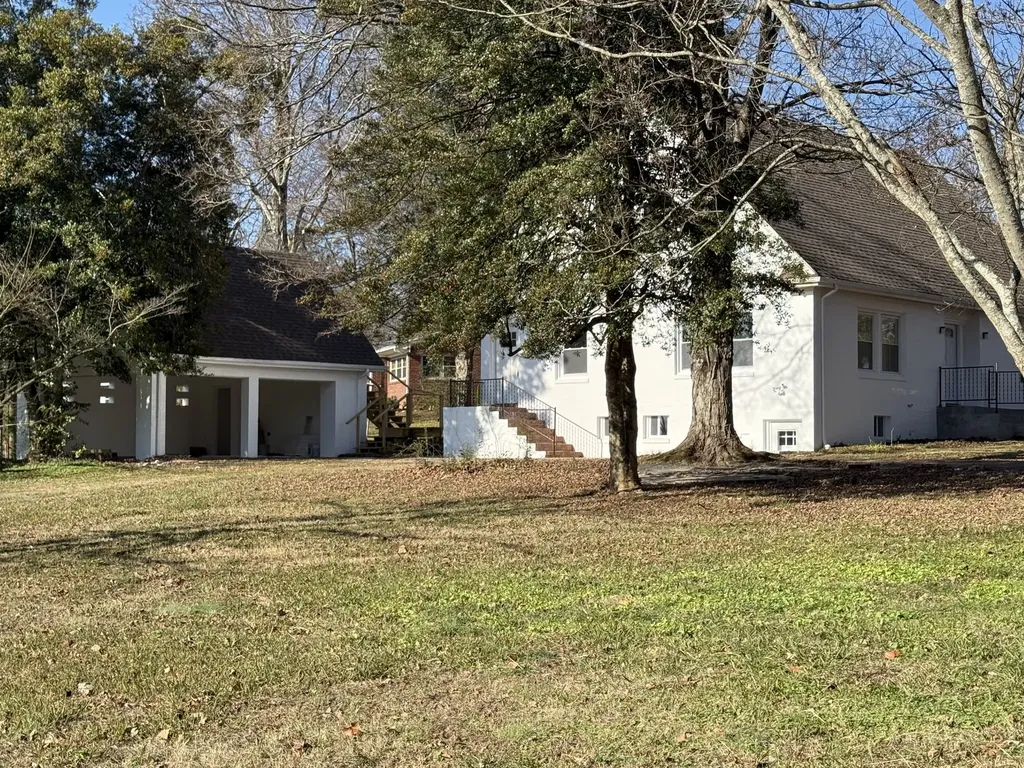 103 Springer Drive Lawrenceburg TN 38464