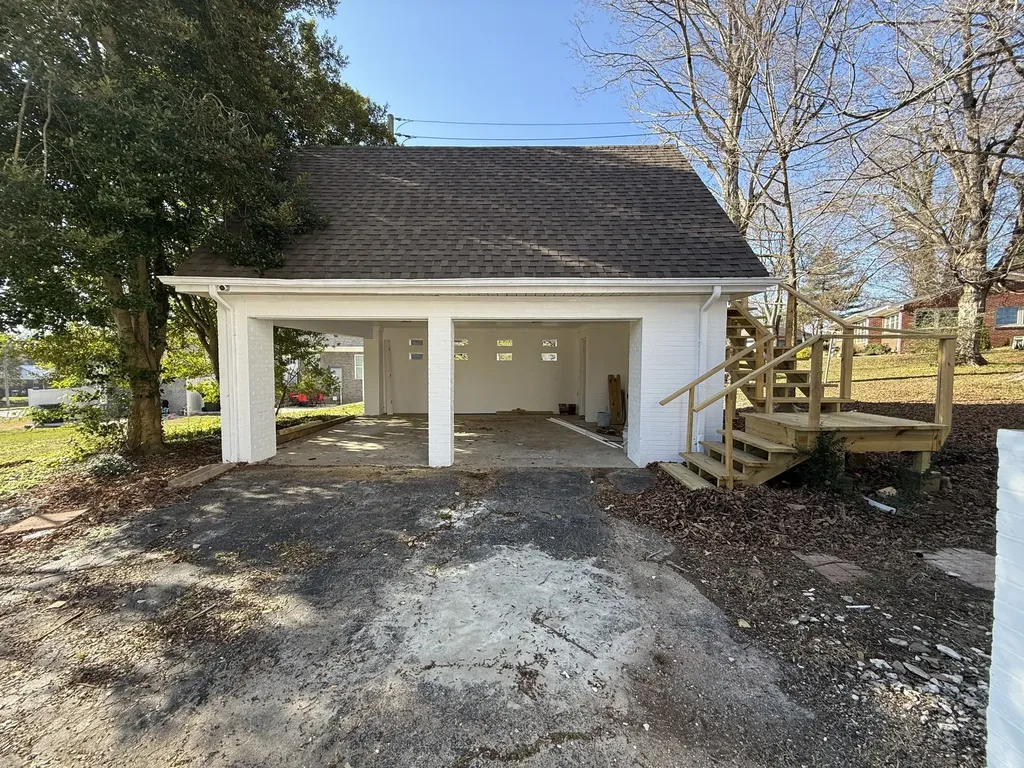 103 Springer Drive Lawrenceburg TN 38464