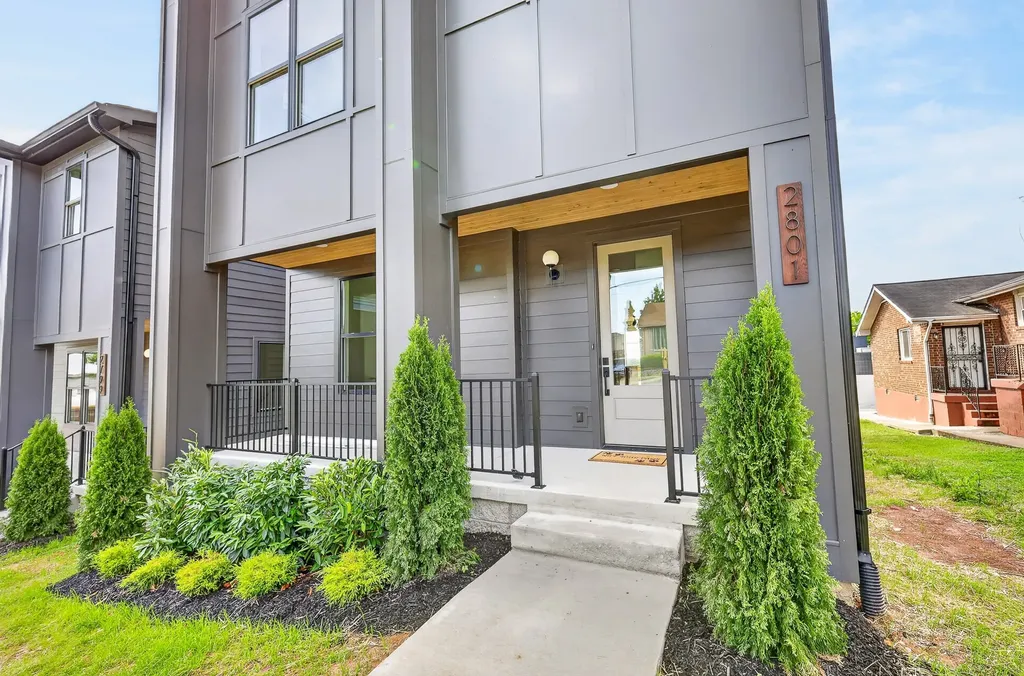 2801 Delaware Avenue Nashville TN 37209