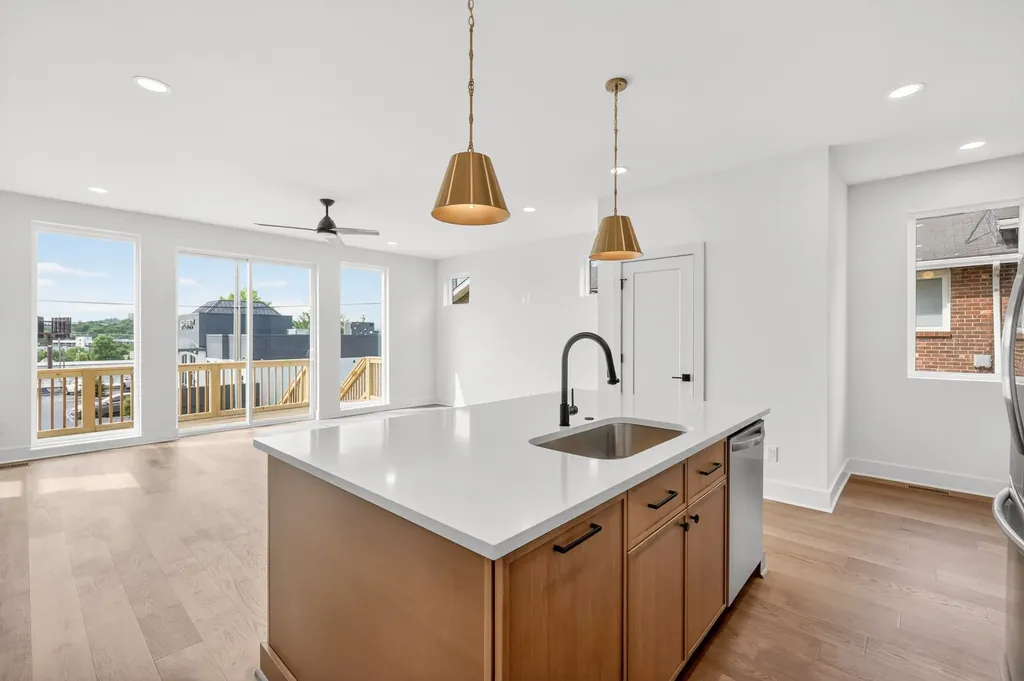 2801 Delaware Avenue Nashville TN 37209