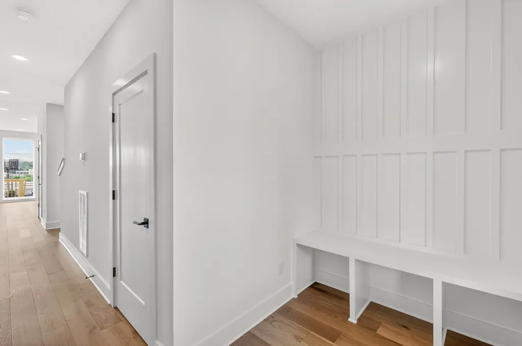 2801 Delaware Avenue Nashville TN 37209