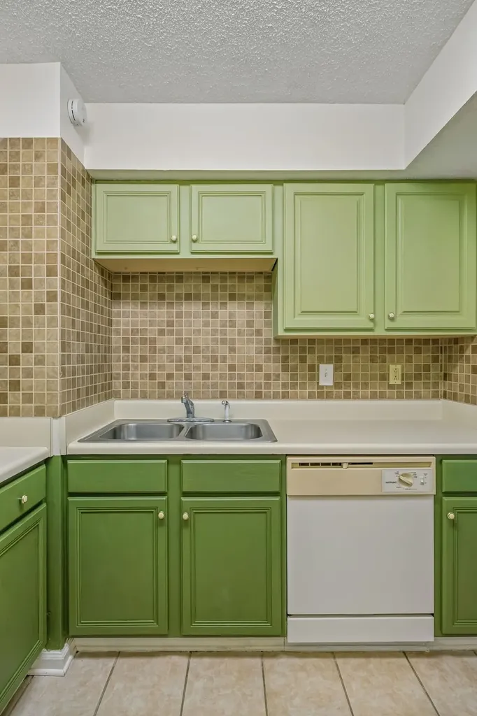 2325 Elliston Place Nashville TN 37203