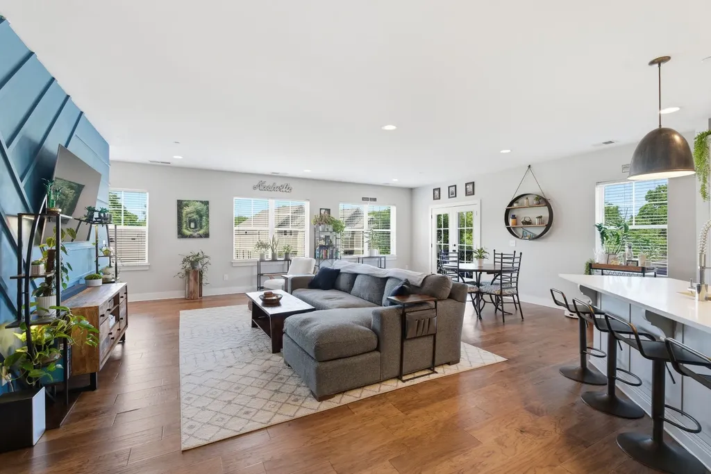 5608 Morrow Road Nashville TN 37209