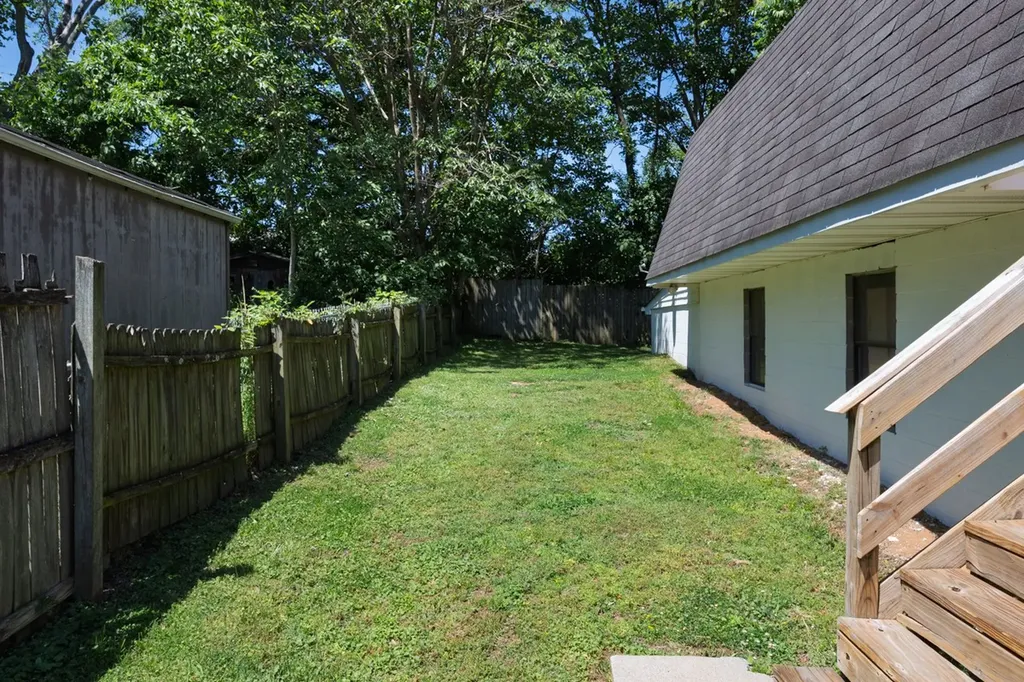 2133 Rosemary Lane Nashville TN 37210