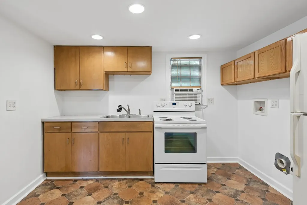 2133 Rosemary Lane Nashville TN 37210