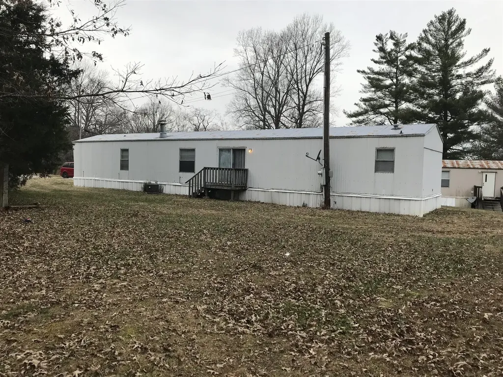1843 Evans Road Clarksville TN 37042