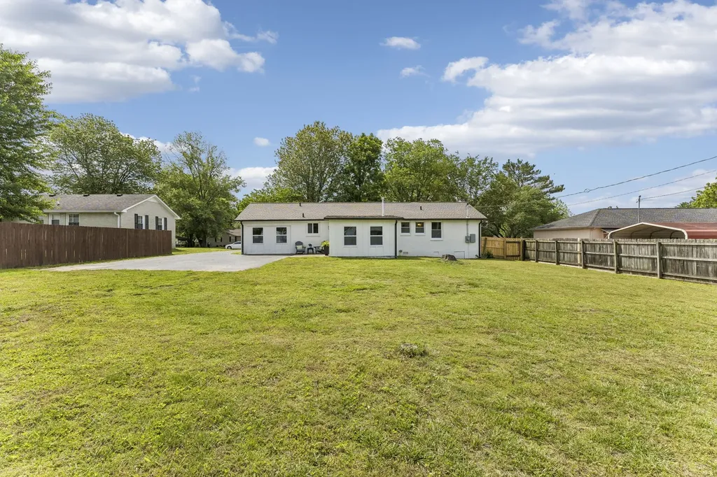 4006 Westwood Drive Columbia TN 38401