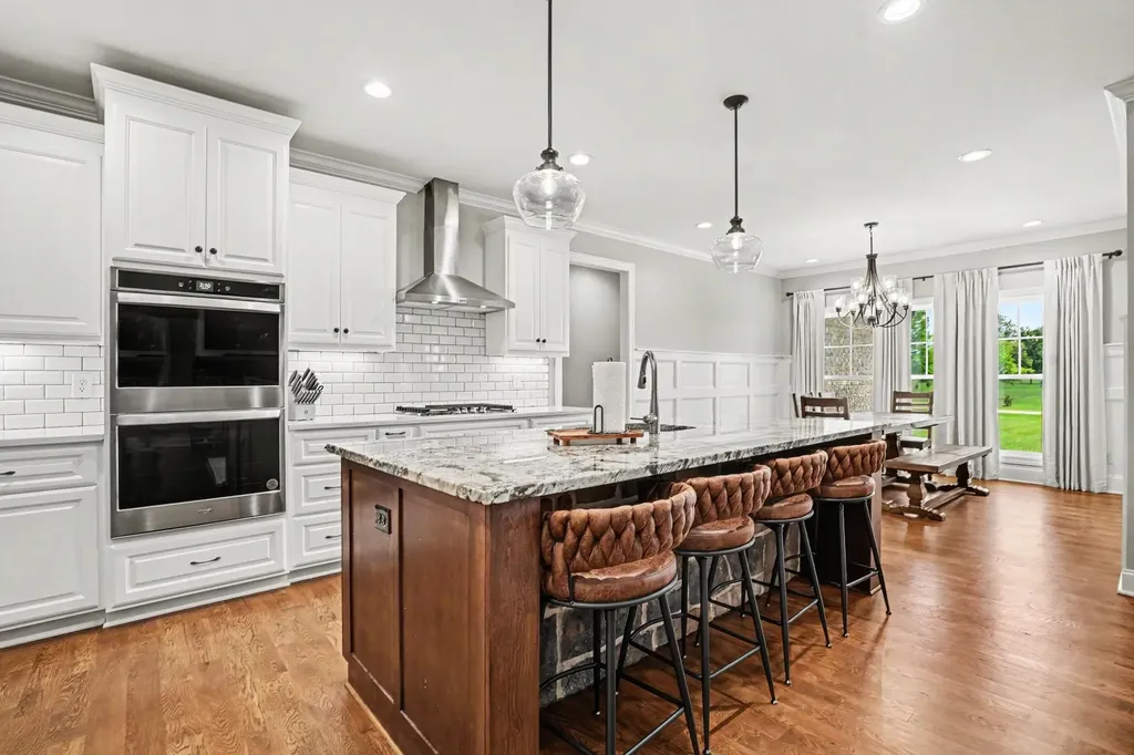 8002 Traditions Lane Columbia TN 38401