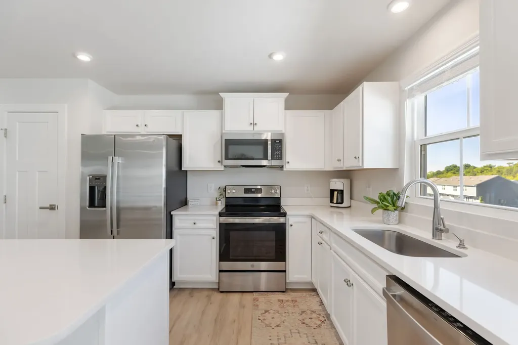 2737 Thornton Grove Boulevard Nashville TN 37207