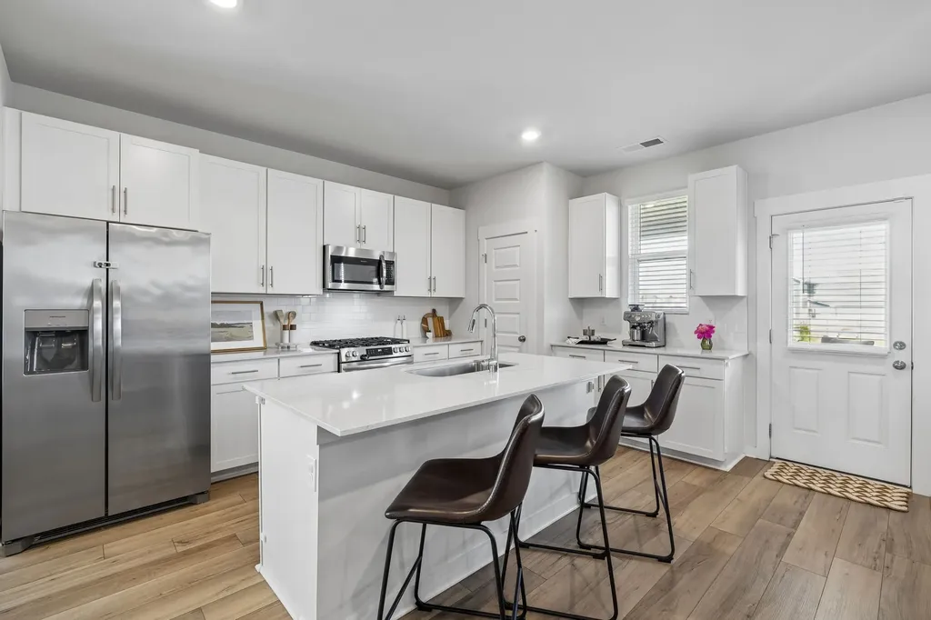 203 Goldfinch Road Mount Juliet TN 37122
