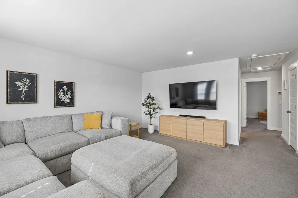 203 Goldfinch Road Mount Juliet TN 37122