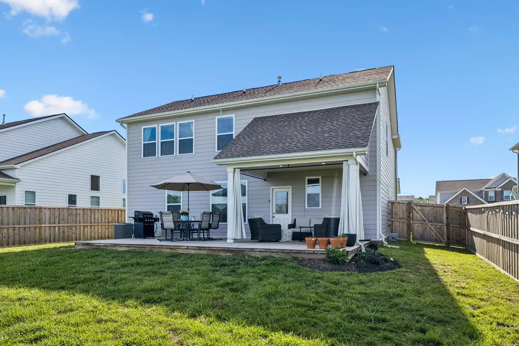 203 Goldfinch Road Mount Juliet TN 37122
