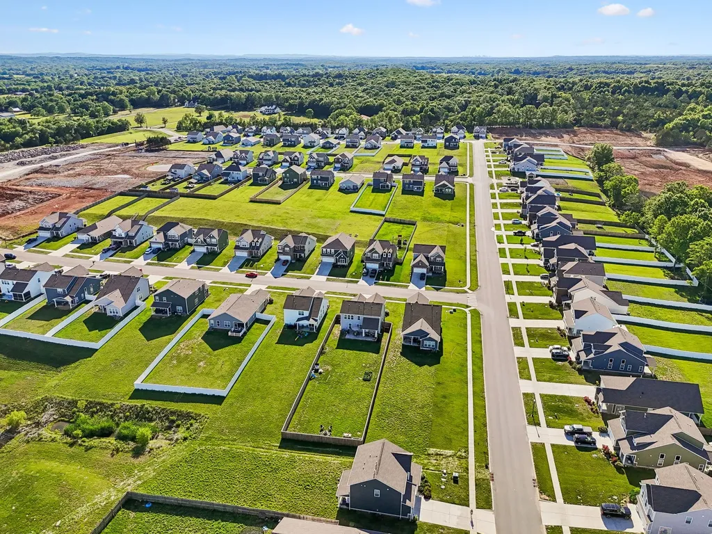 203 Goldfinch Road Mount Juliet TN 37122