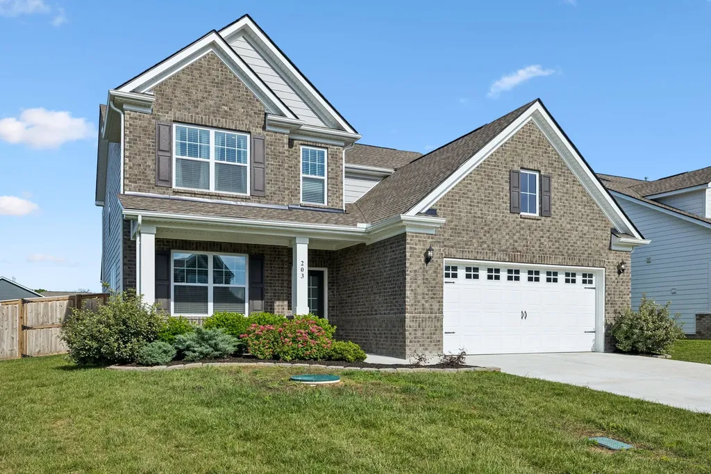 203 Goldfinch Road Mount Juliet TN 37122