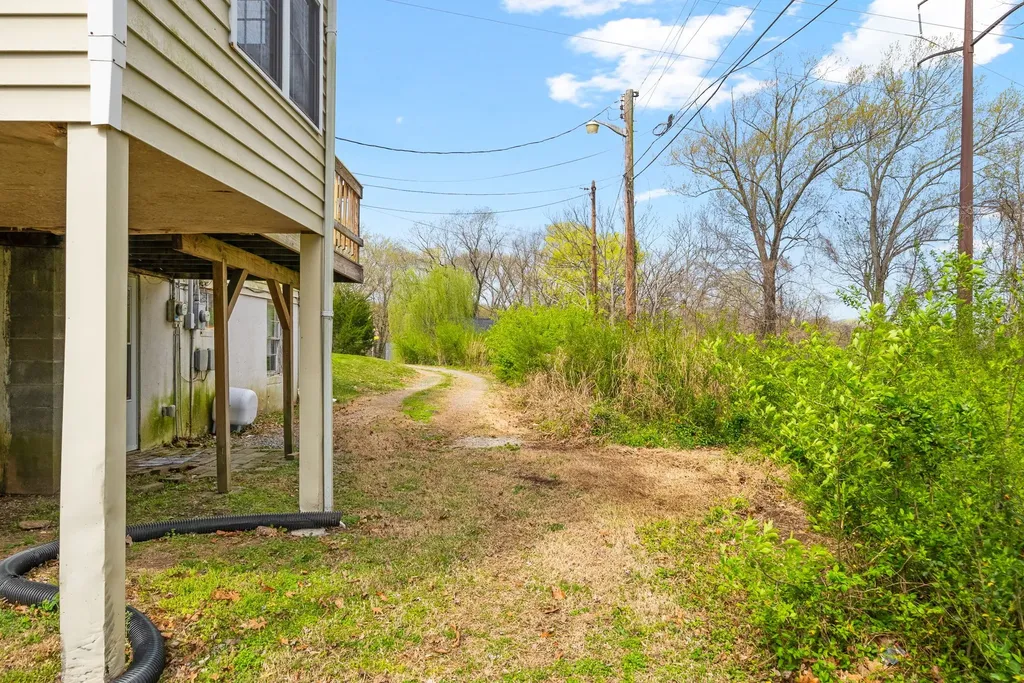 121 Lookout Drive Clarksville TN 37040