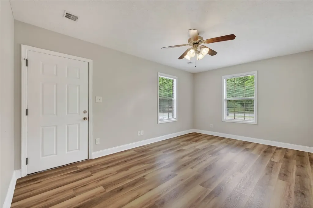 333 Rossview Road Clarksville TN 37043
