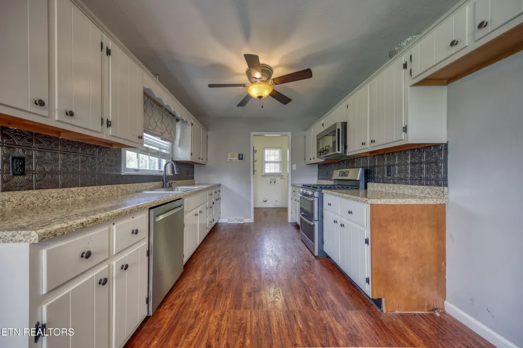 7629 Berkshire Boulevard Powell TN 37849