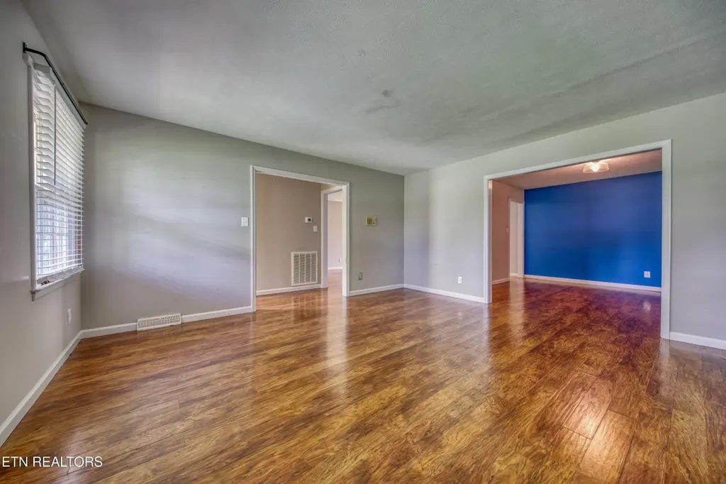 7629 Berkshire Boulevard Powell TN 37849