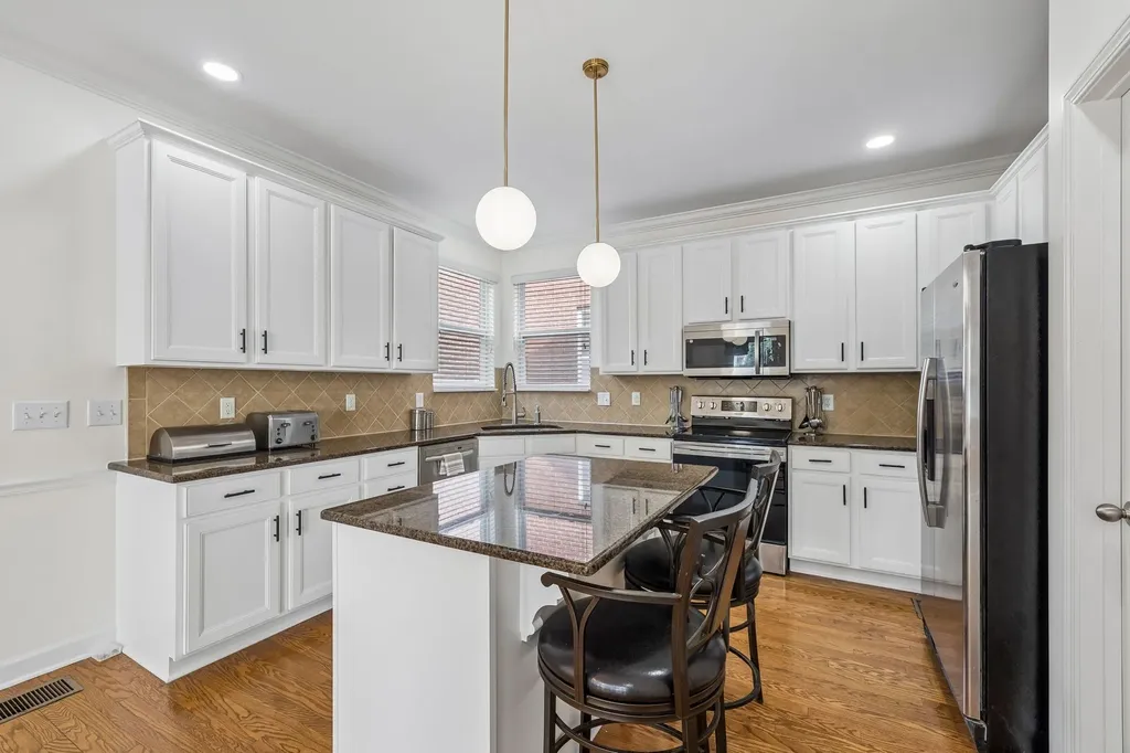 1064 Riverwood Village Hermitage TN 37076