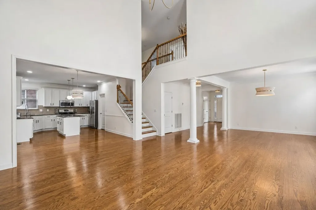 1064 Riverwood Village Hermitage TN 37076