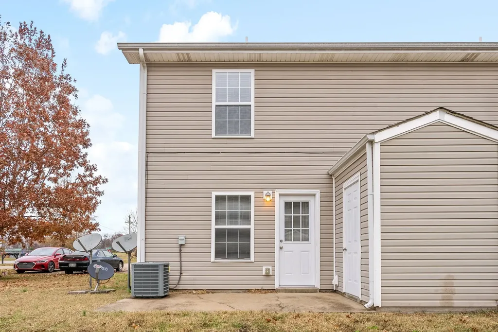 249 Executive Avenue Clarksville TN 37042