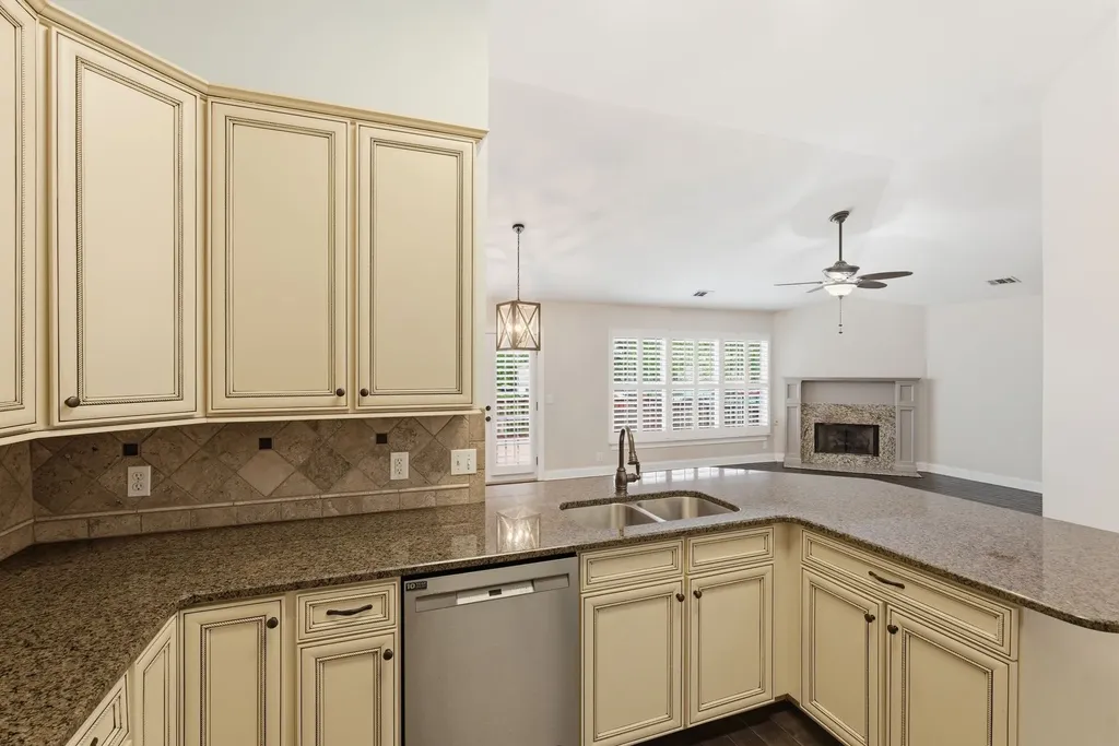 8225 Canoe Court Nashville TN 37221