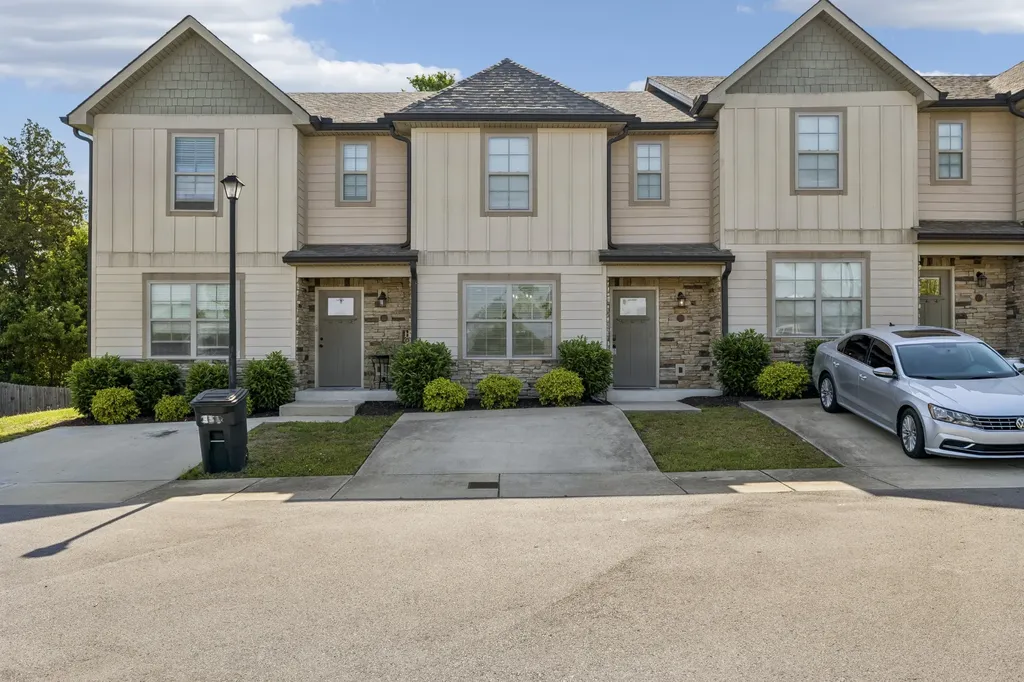 254 Signature Place Lebanon TN 37087