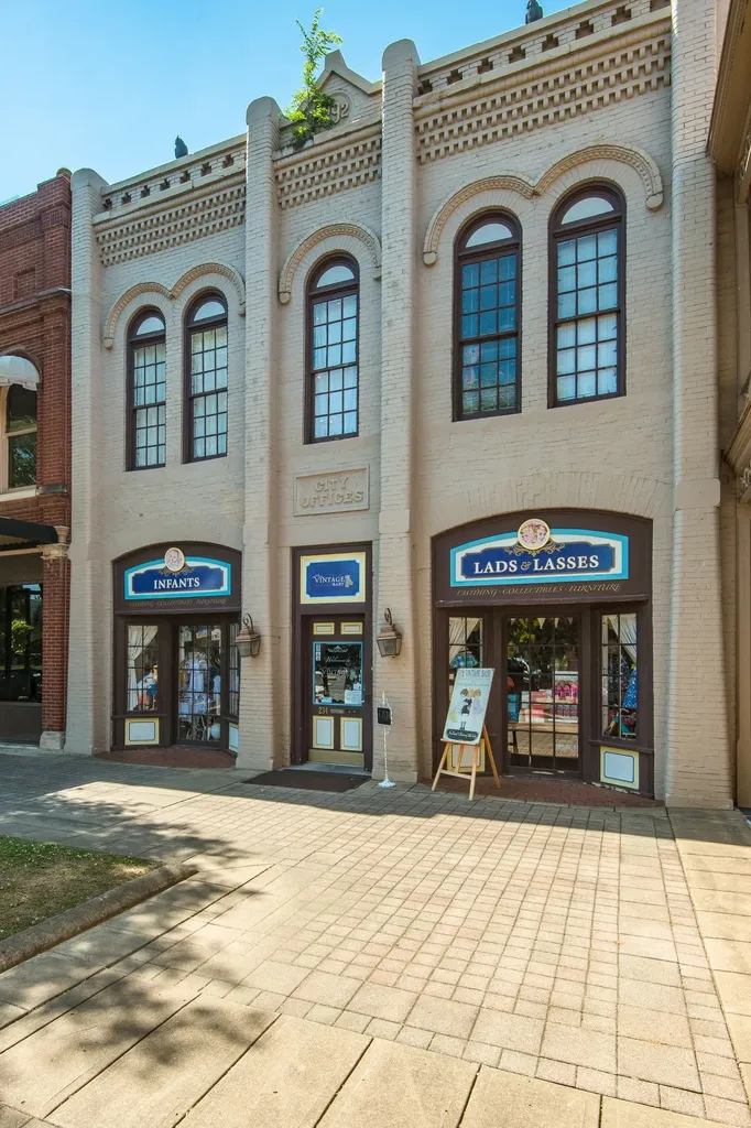 1100 W Main Street Franklin TN 37064