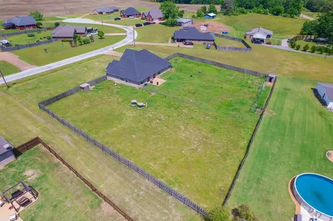 100 Mary Kate Lane Henderson TN 38340