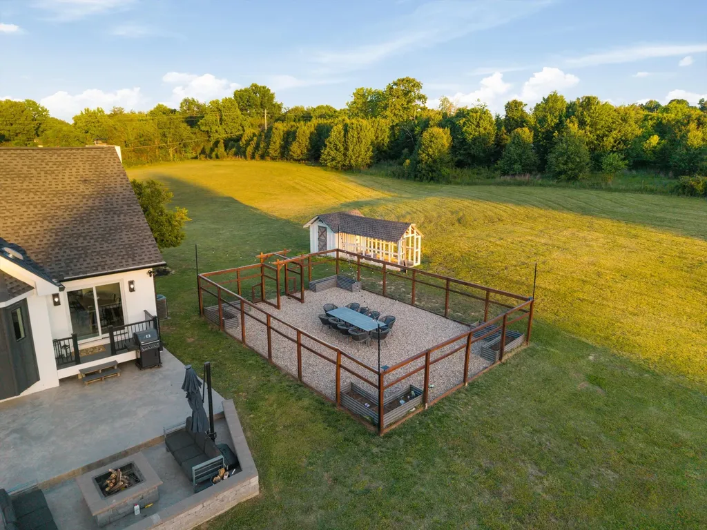 1707 New Hope Road Joelton TN 37080