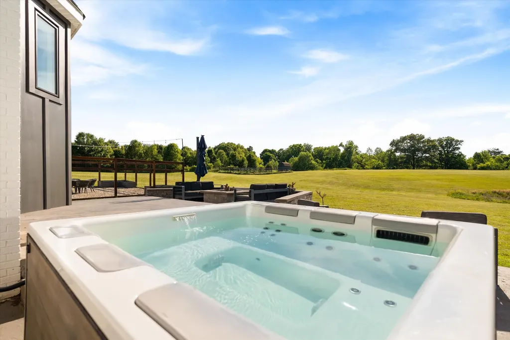 1707 New Hope Road Joelton TN 37080