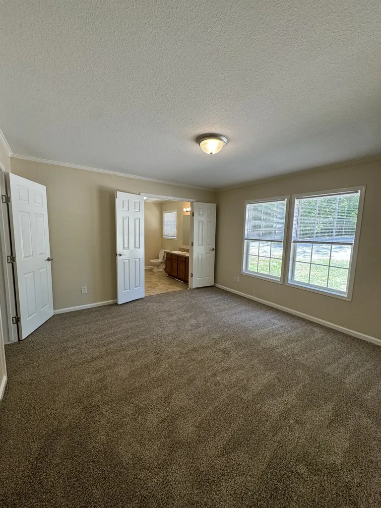678 Laura Lane Lebanon TN 37087