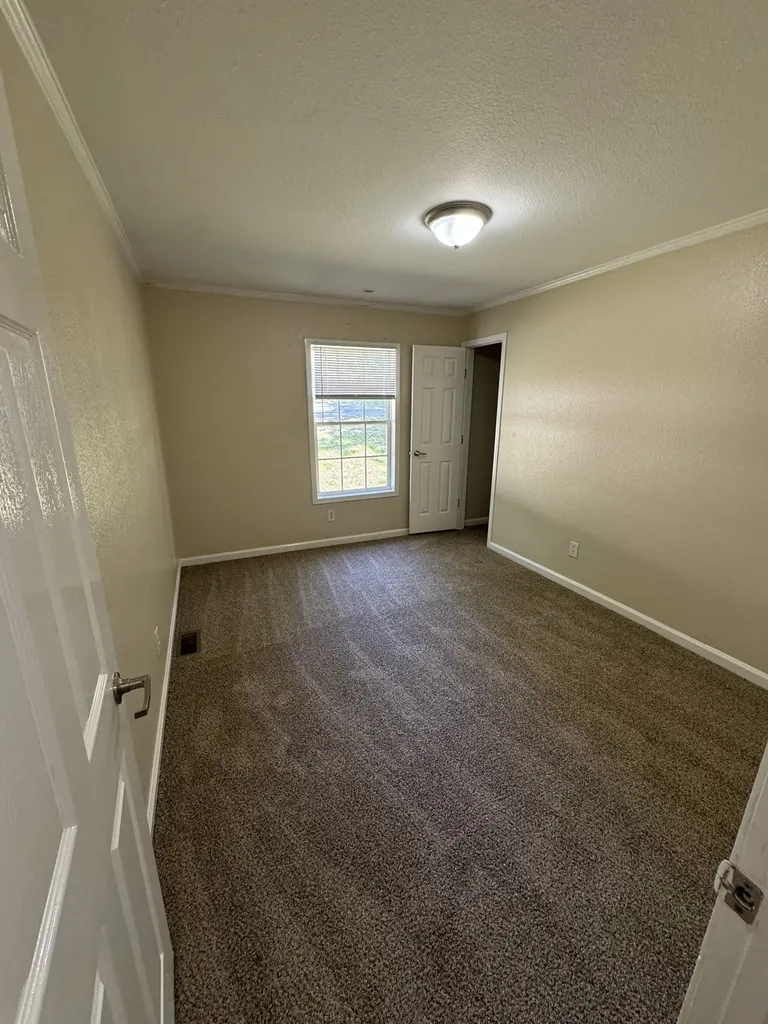 678 Laura Lane Lebanon TN 37087