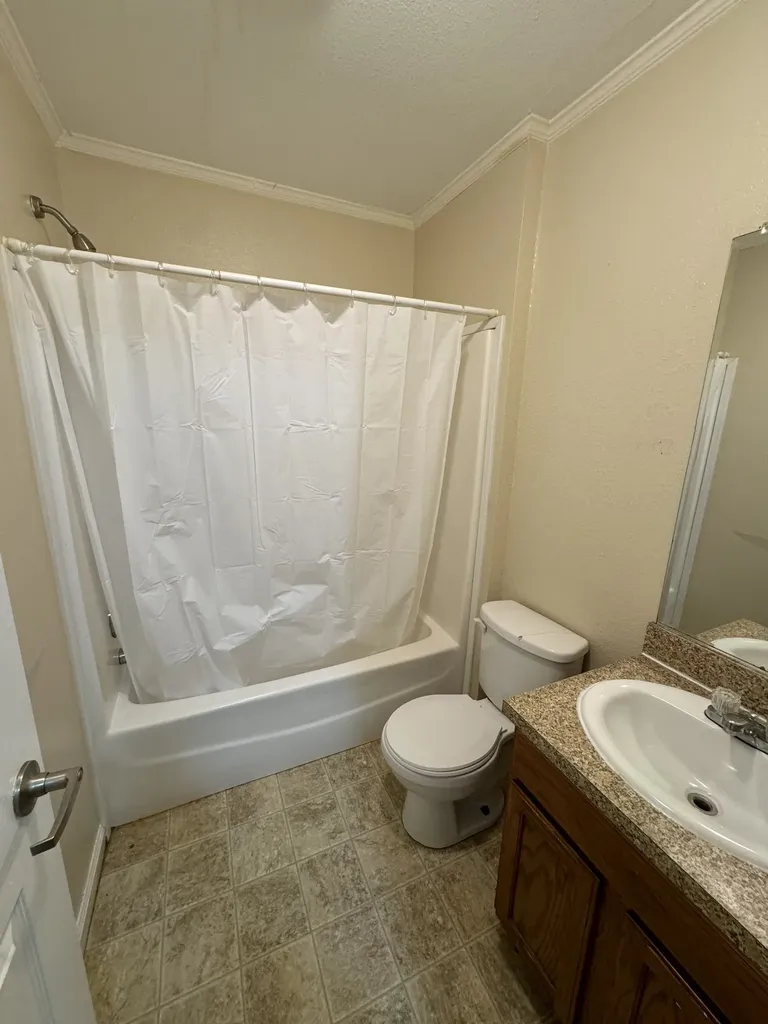 678 Laura Lane Lebanon TN 37087
