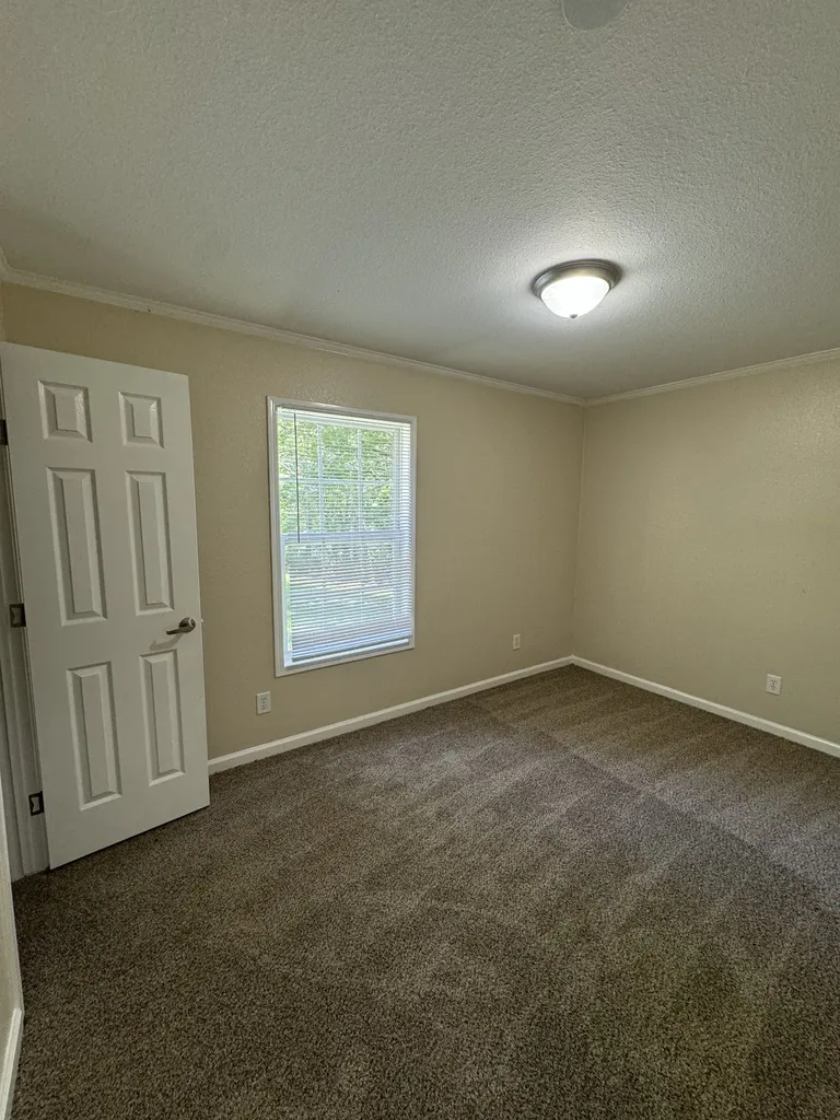 678 Laura Lane Lebanon TN 37087
