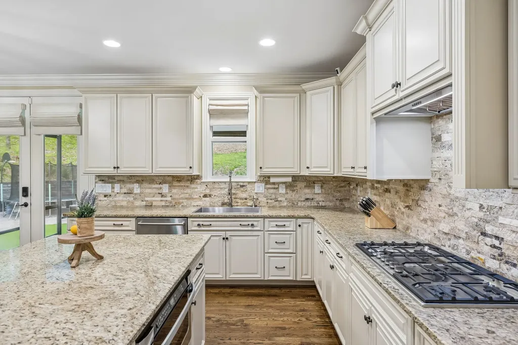 2288 N Berrys Chapel Road Franklin TN 37069