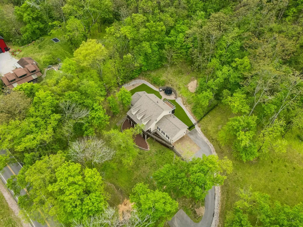 2288 N Berrys Chapel Road Franklin TN 37069