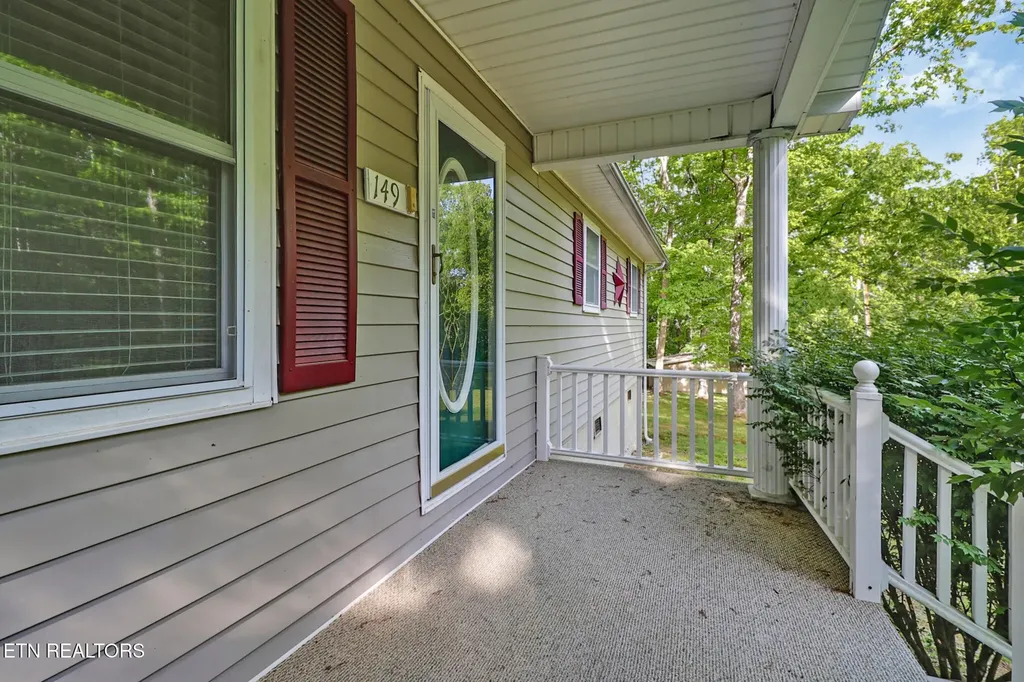 149 Horseshoe Circle Jamestown TN 38556