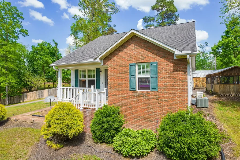 455 Madison Circle Parsons TN 38363