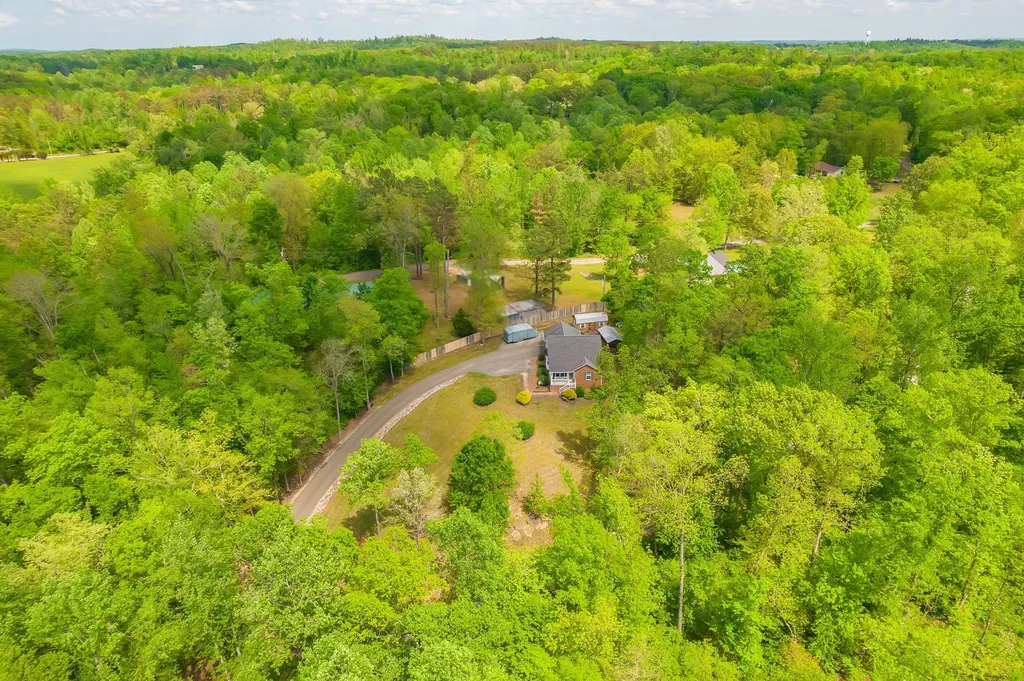 455 Madison Circle Parsons TN 38363