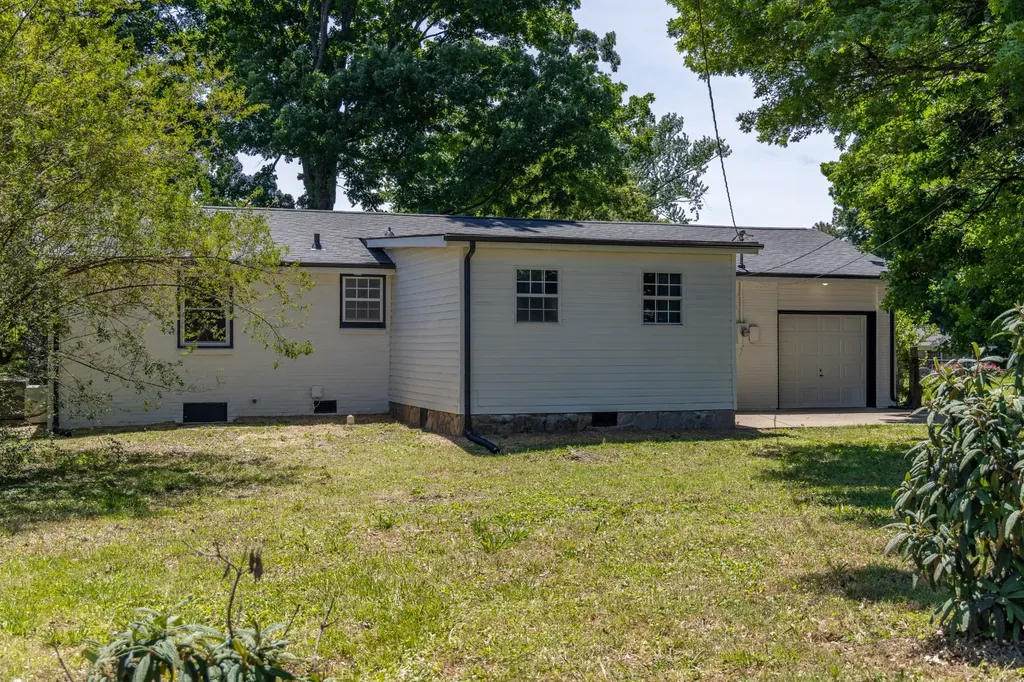 182 Dale Terrace Clarksville TN 37042