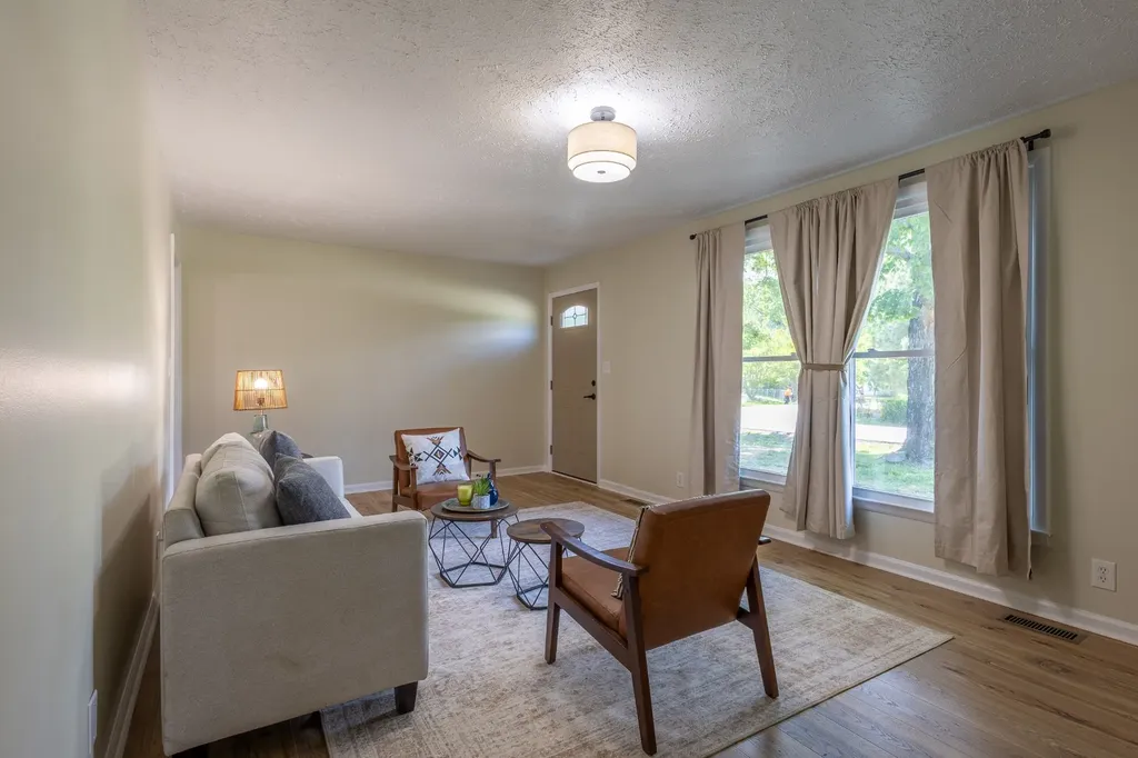 182 Dale Terrace Clarksville TN 37042