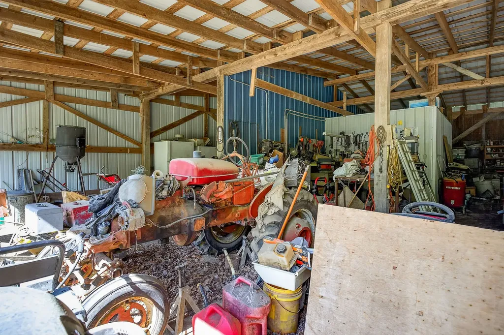 1720 Besstown Road Beersheba Springs TN 37305
